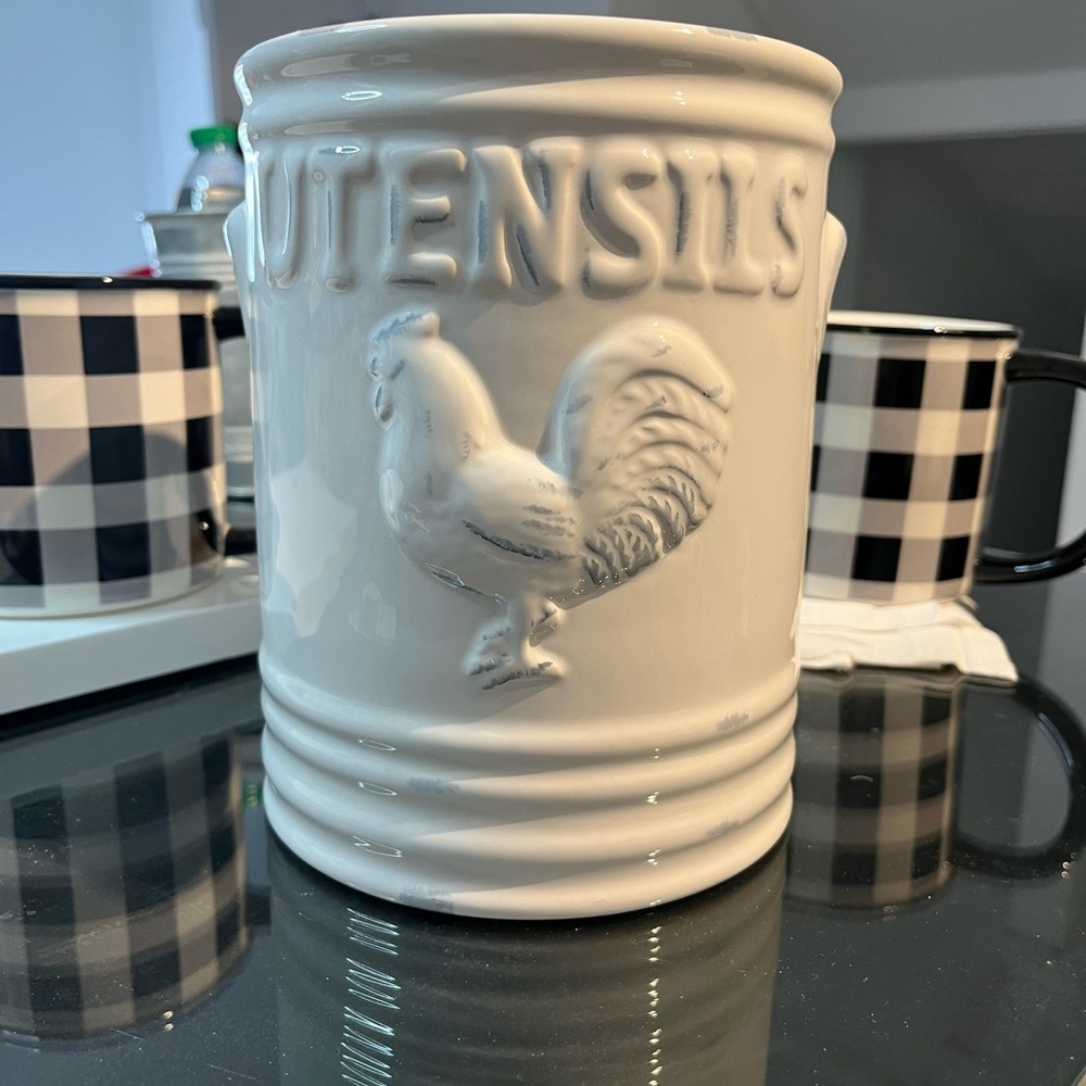 Large rooster 🐔 utensil holder